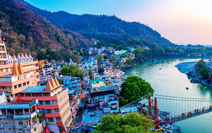 Yoga training session for yoga trainer jobs in Chamba, Uttarakhand